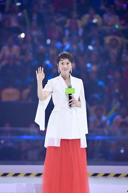 娱乐吃瓜四字女星都有谁,那些以“娱乐吃瓜”著称的四字女星风云录