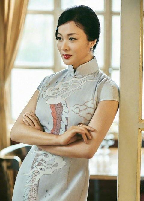 生活照有点露,微露风情的日常剪影